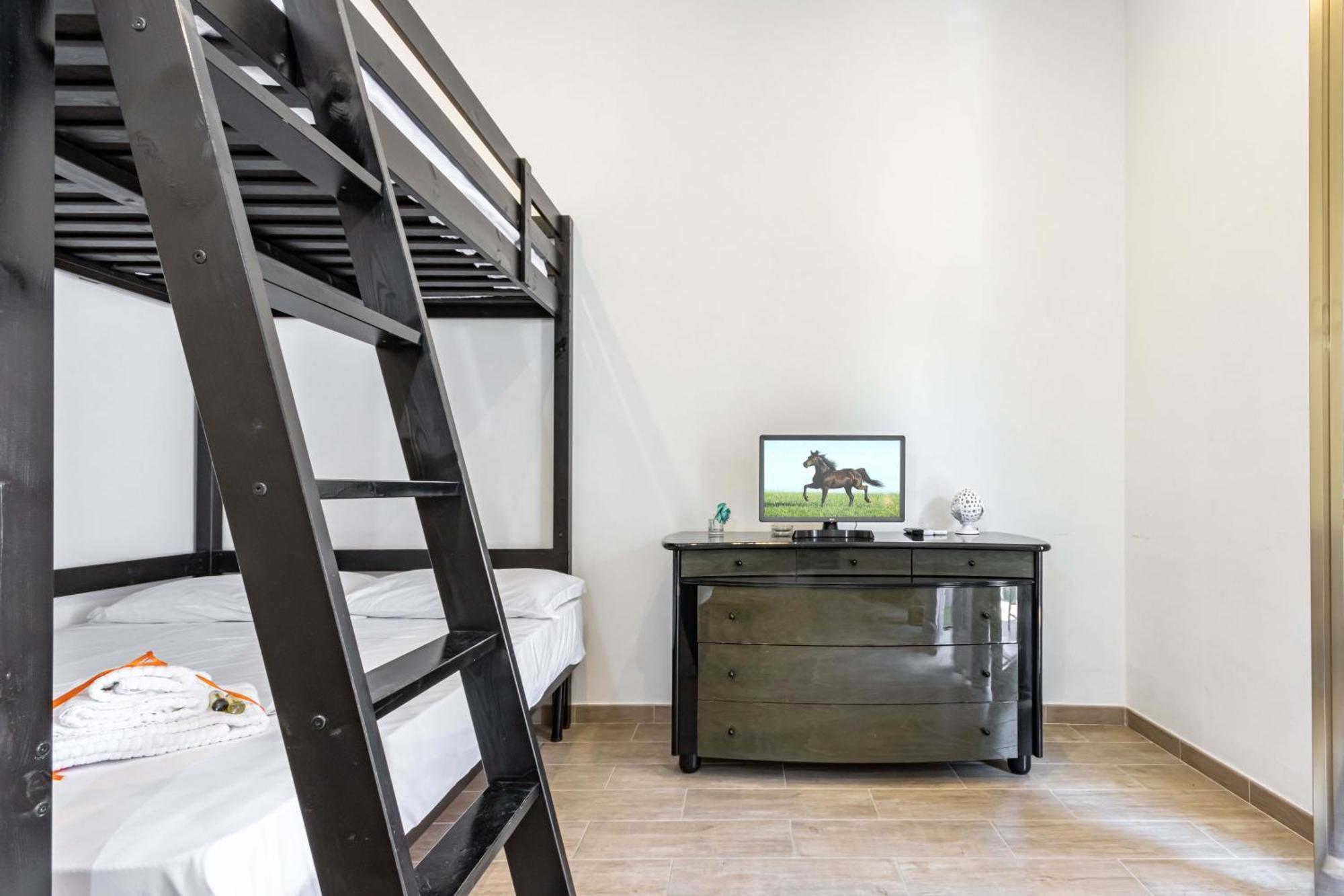 San Nicola Apartments By Rentbeat Bari Eksteriør billede